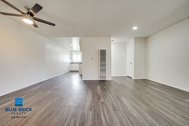 Building Photo - 5121 Klump Ave