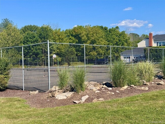 Building Photo - 206 Homestead Village Dr