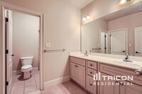 Building Photo - 3893 Ridge Grove Way