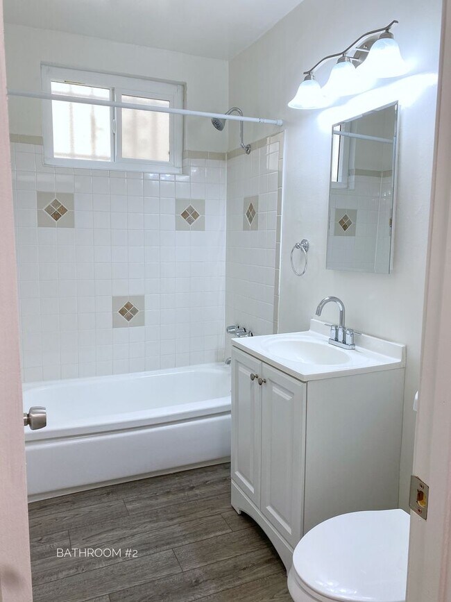 Interior Photo - 2110 W El Segundo Blvd.