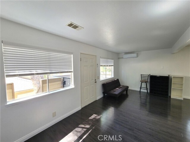 Building Photo - 4569 Alamo St