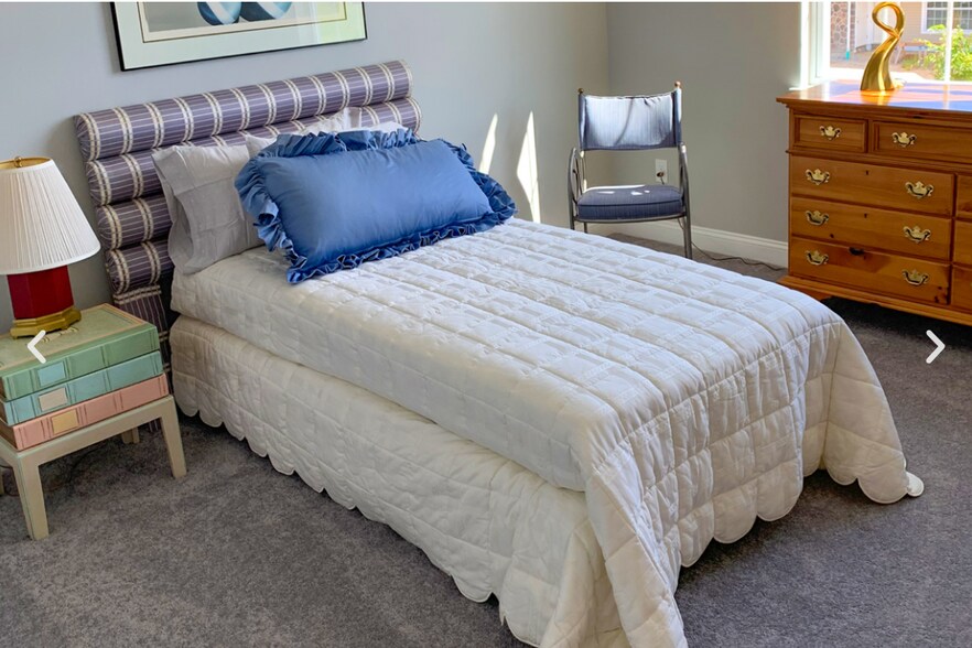 Building Photo - 35 Steven Cir