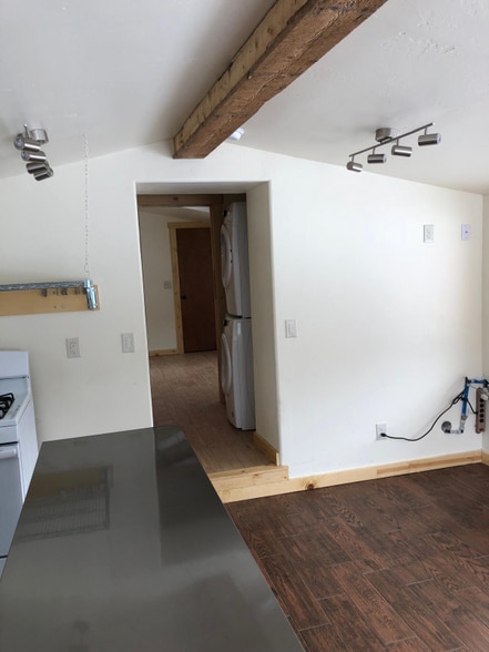 Building Photo - 5344 Montezuma Rd