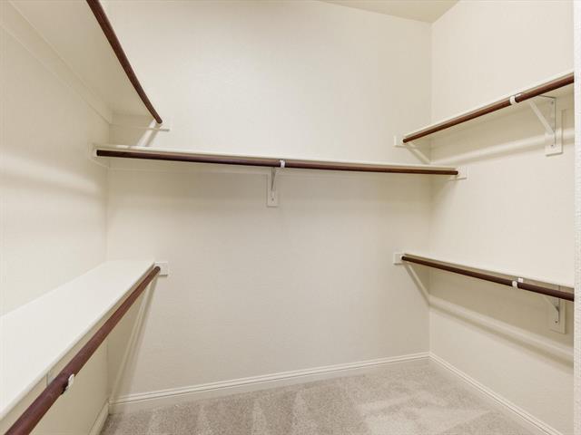 Building Photo - 2106 Hanakoa Falls Dr