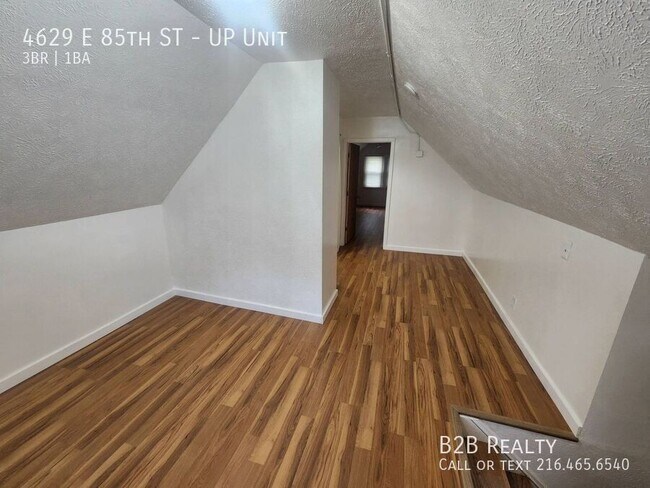 Building Photo - 4629 E 85th St