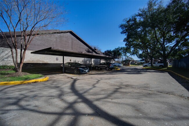 Building Photo - 2510 Grants Lake Blvd