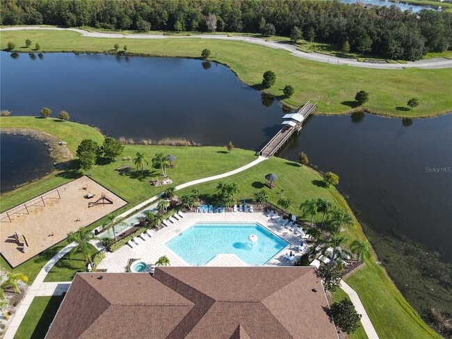 Building Photo - 2641 Old Kent Cir