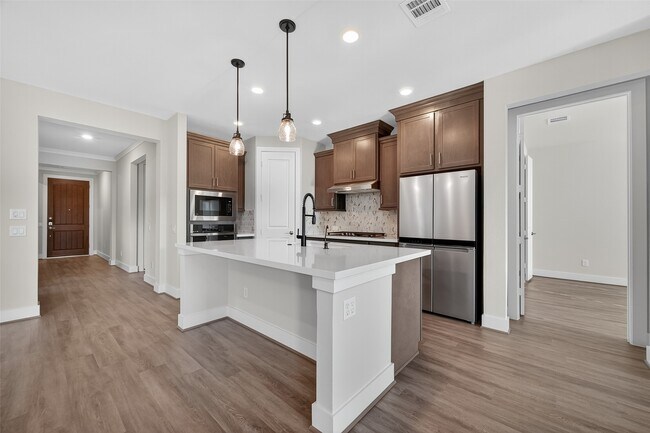 Building Photo - 5350 Lantana River Ln