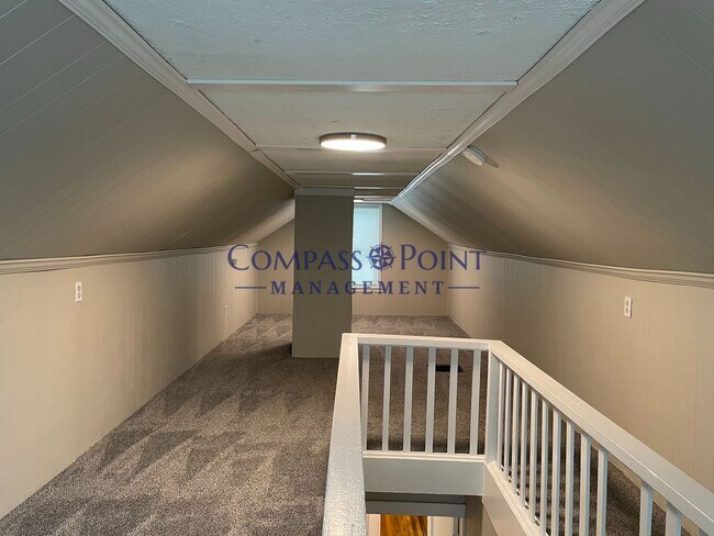 Building Photo - A Lovely 3 Bedroom, 2 Story Home Off Loudo...