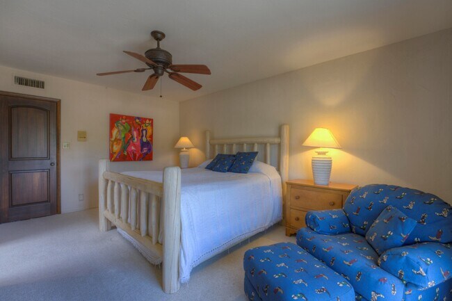 Building Photo - 1103 Ocotillo Cir