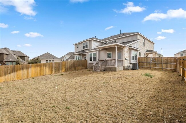 Building Photo - 2310 Calvert Dr