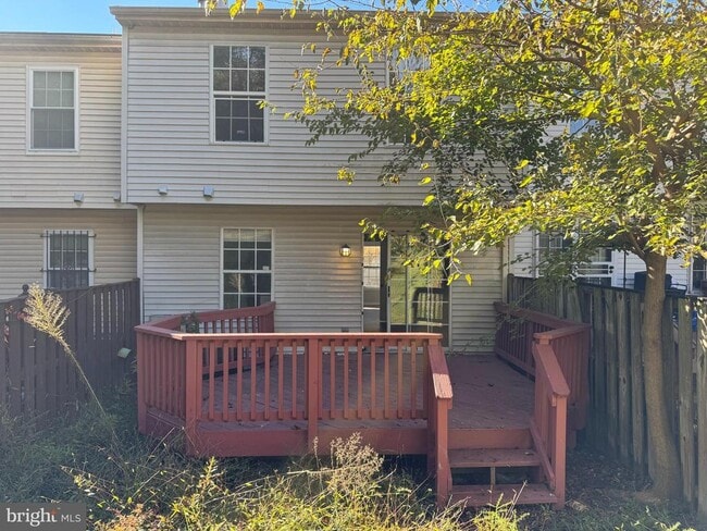 Building Photo - 4132 Silver Park Terrace