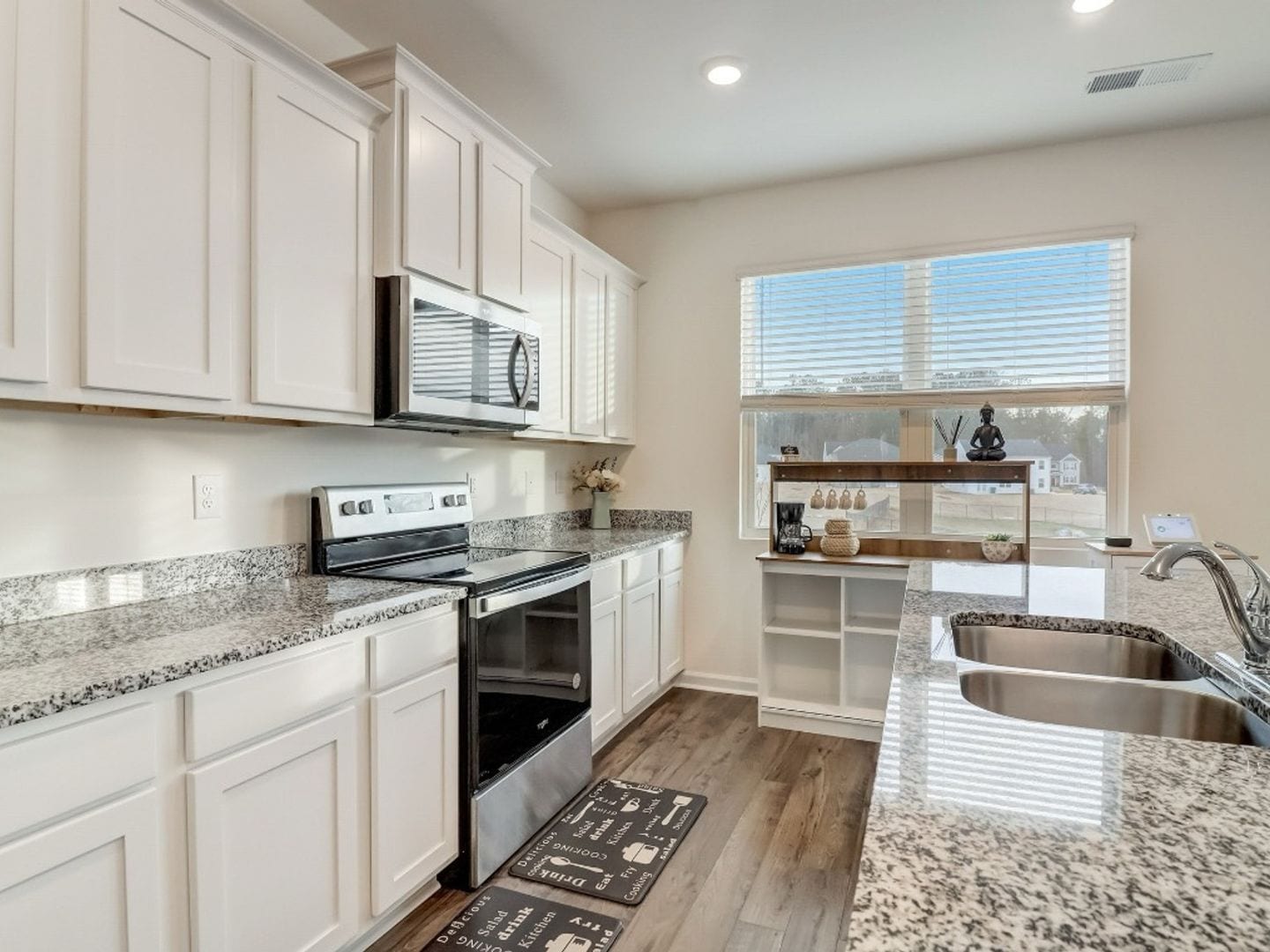 Building Photo - 133 Grafton St