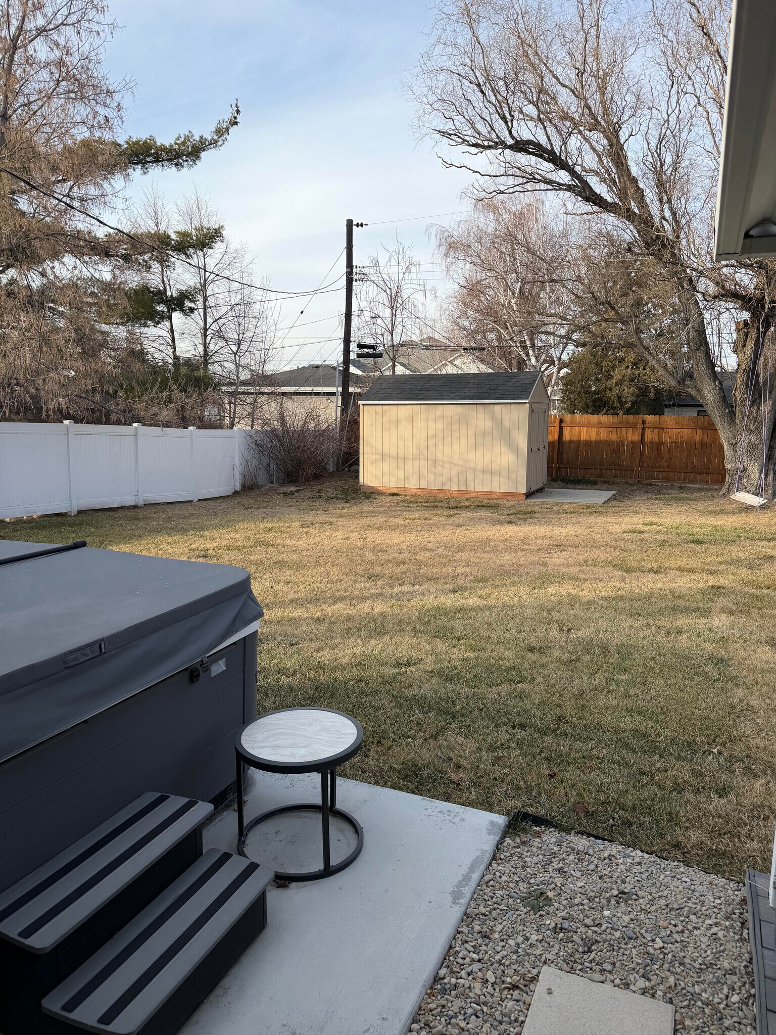 Building Photo - 961 E 5650 S