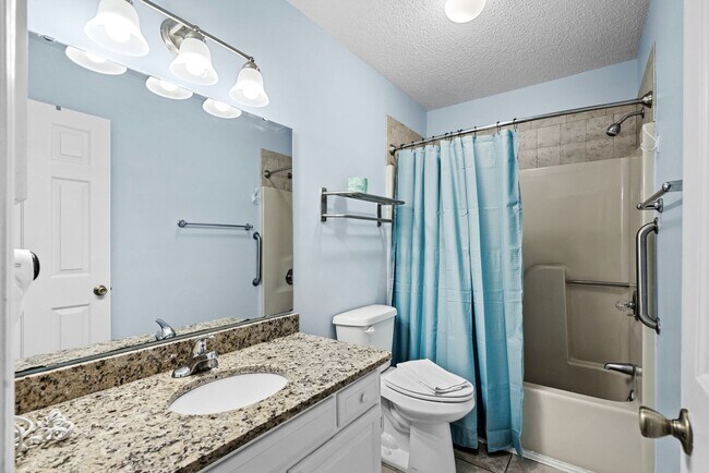 Building Photo - All Inclusive Seasonal Rental in Grand Pal...