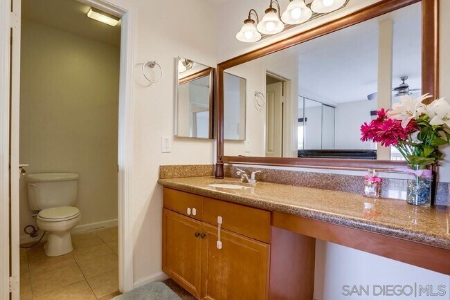 Building Photo - 6602 Beadnell Way