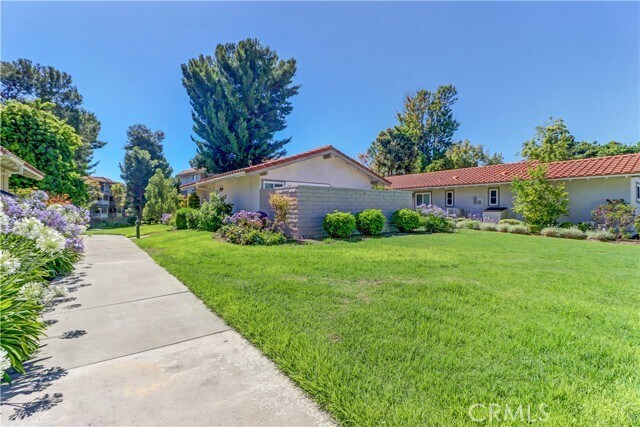 Building Photo - 2374 Via Mariposa W