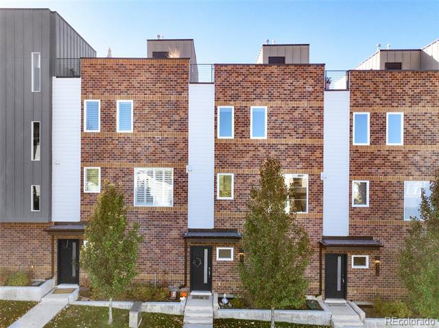 Building Photo - 3541 S Emerson St