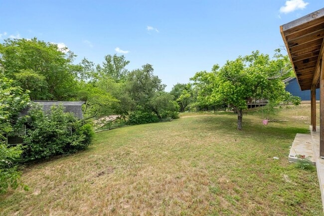 Building Photo - 8307 Spring Valley Dr