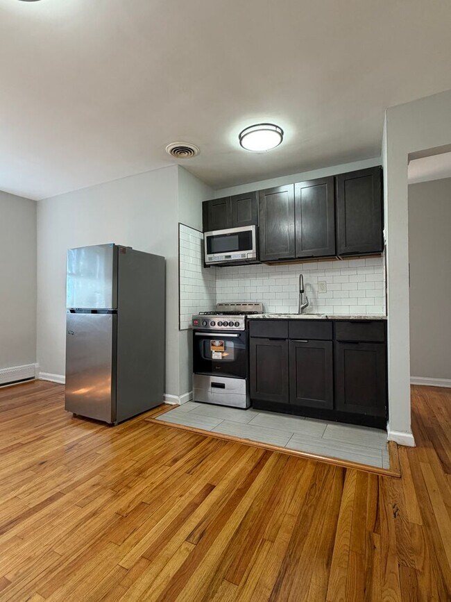 Interior Photo - Oakwood Gardens