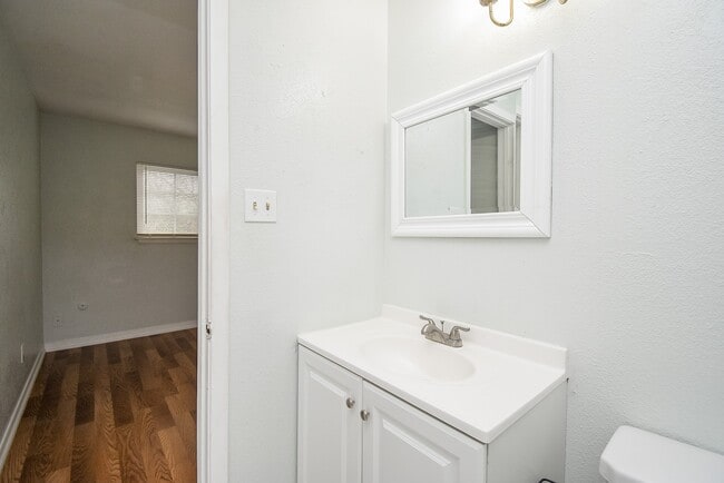 Building Photo - 5154 Markwood Ln