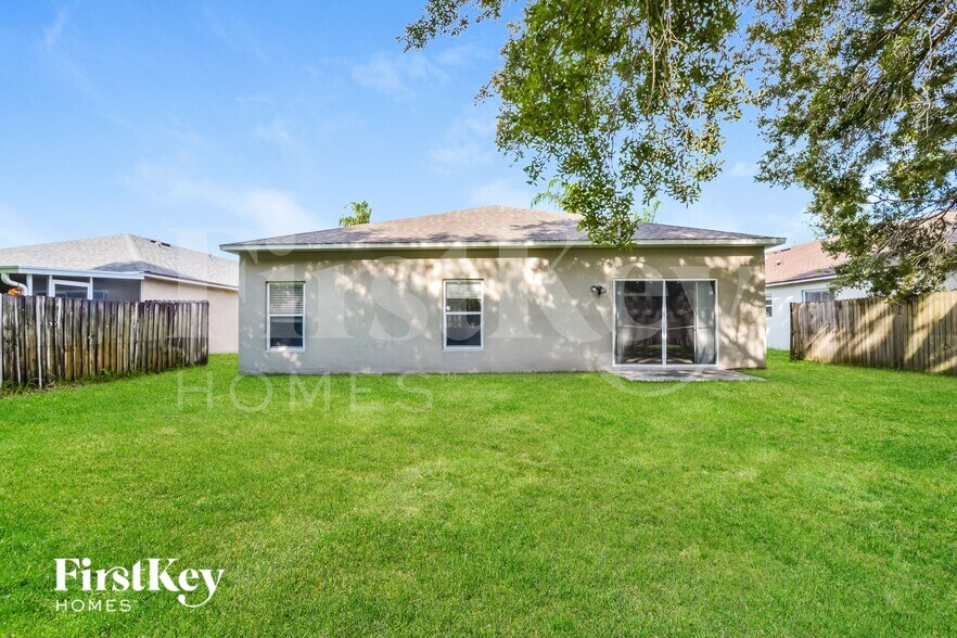 Building Photo - 2530 Dwyer Ln