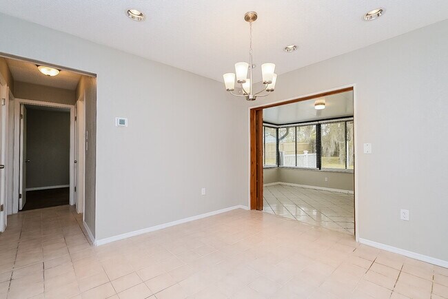 Building Photo - 10131 Hayward Rd