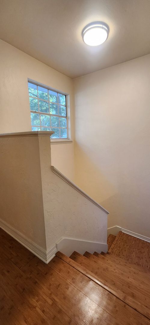 Building Photo - 413 NW 48th Blvd