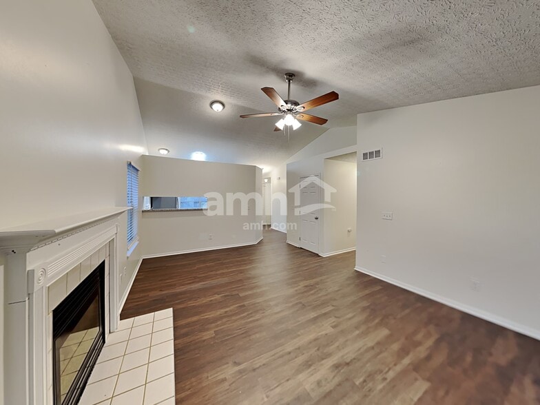 Building Photo - 7938 Dolmen Dr