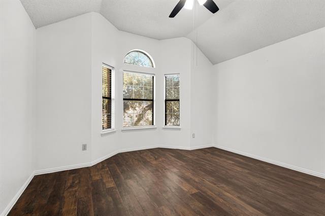 Building Photo - 619 Allen Rd