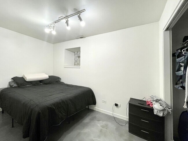 Building Photo - Video Tour- Large UK Village 2 Bedroom Garden. Laundry. Internet