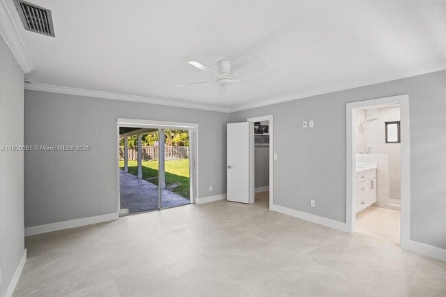 Building Photo - 8081 SW 139th Ter