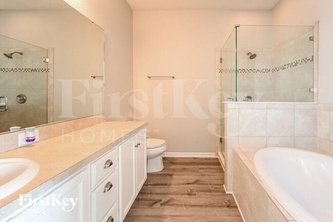 Building Photo - 10431 55th Ct E