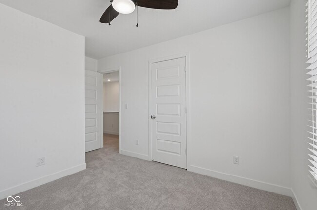 Building Photo - 15480 Postman Rd