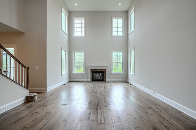 Building Photo - 2847 Seabiscuit Dr