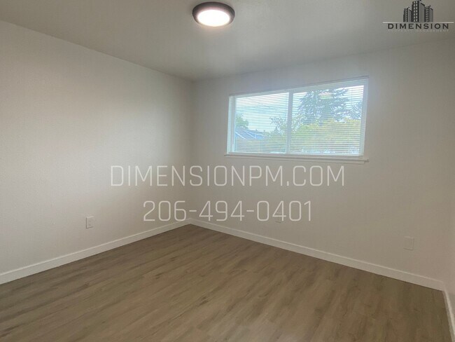Building Photo - 5207 66th St W