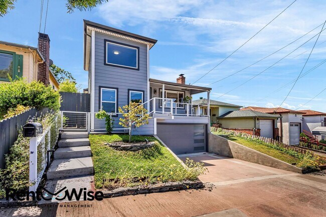 Building Photo - 5510 Plumas Ave