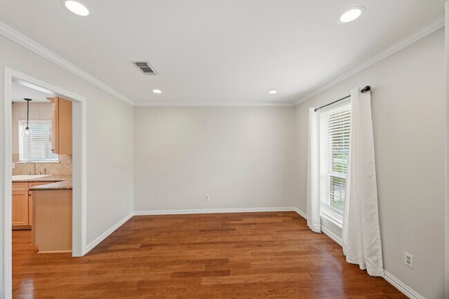 Building Photo - 6131 Yarwell Dr