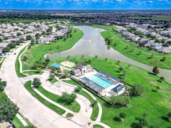 Building Photo - 21103 Keystone Pine Ct