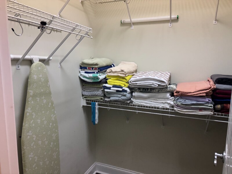 Building Photo - 2169 Talmage Dr