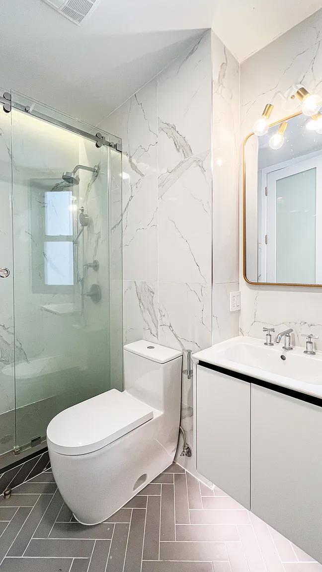 Building Photo - 93 Hicks St