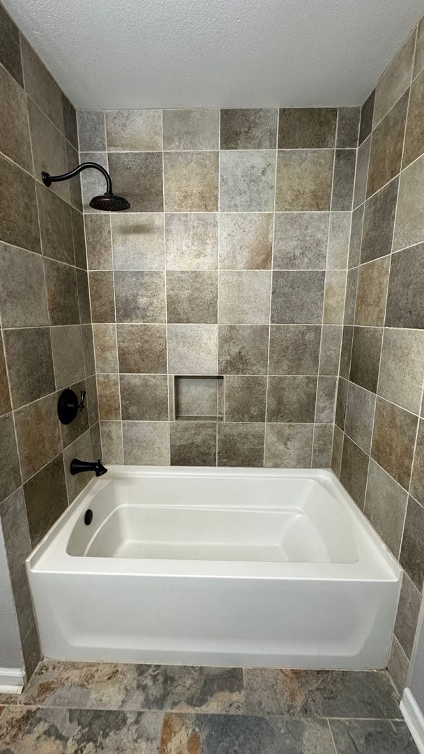 Building Photo - Gorgeous 3 bed Home!!