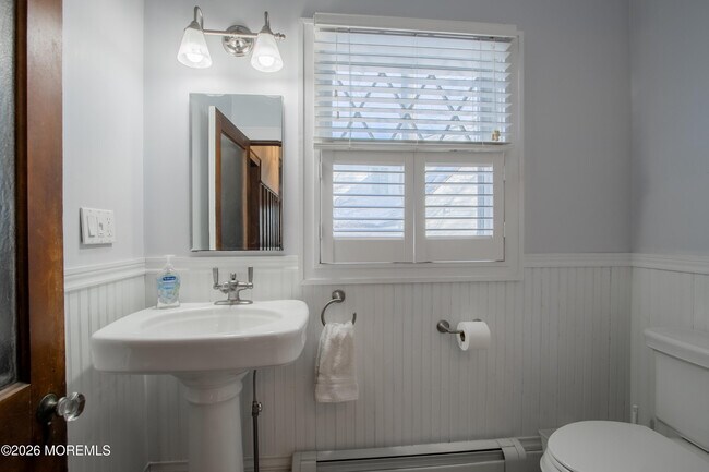 Building Photo - 320 Worthington Ave