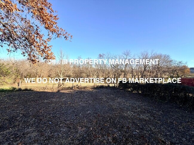 Building Photo - 3208 W 42nd Ave