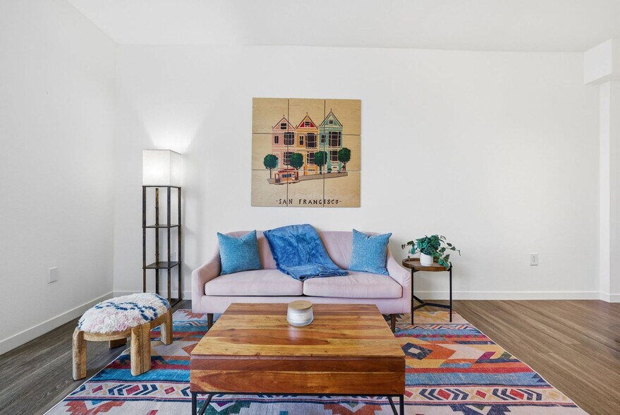 Building Photo - 1201 4th St