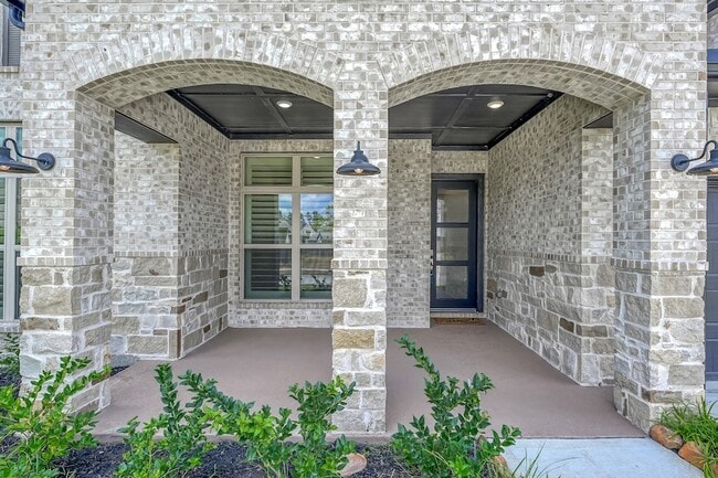 Building Photo - 32336 Noble Crk Dr