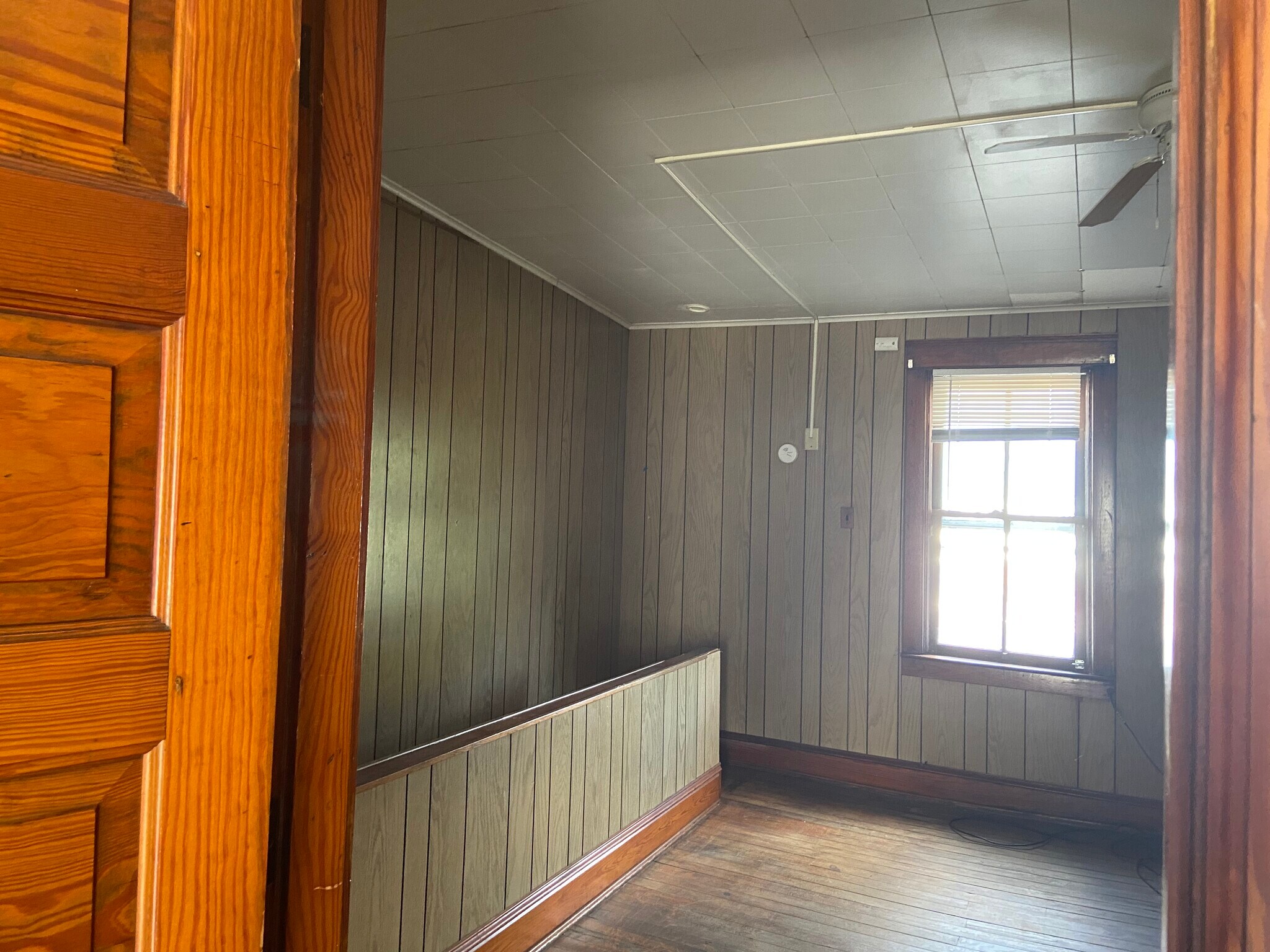 Building Photo - 857 Wayne Ave