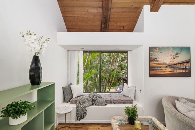 Building Photo - 46-359 Haiku Rd