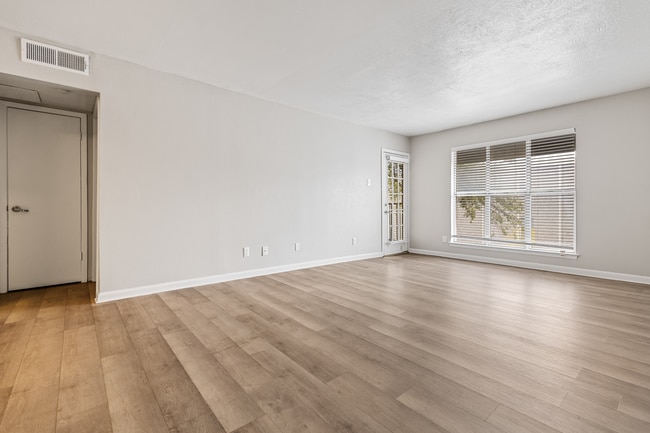 JessicaH Windham Chase 270-1.jpg - Windham Chase