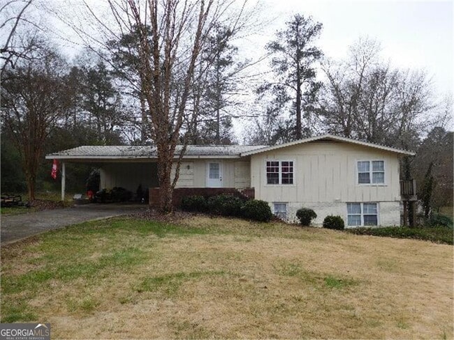 Primary Photo - 140 Don Rich Dr